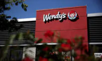 3 Dead in Shooting Outside Florida Wendy’s Restaurant