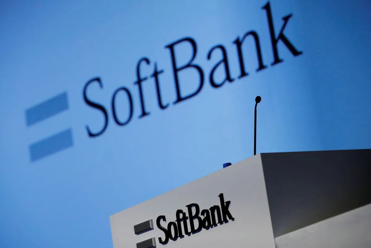 SoftBank Corp.'s logo is pictured at a news conference in Tokyo, Japan, on Feb. 4, 2021. (Kim Kyung-Hoon/Reuters)