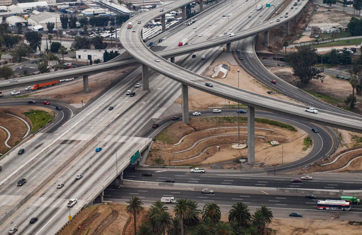 The 91 Freeway in Riverside, Calif., on Jan. 11, 2013. (John Fredricks/The Epoch Times)
