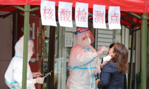 COVID-19 Sends Northern Chinese City Into Semi-Shutdown