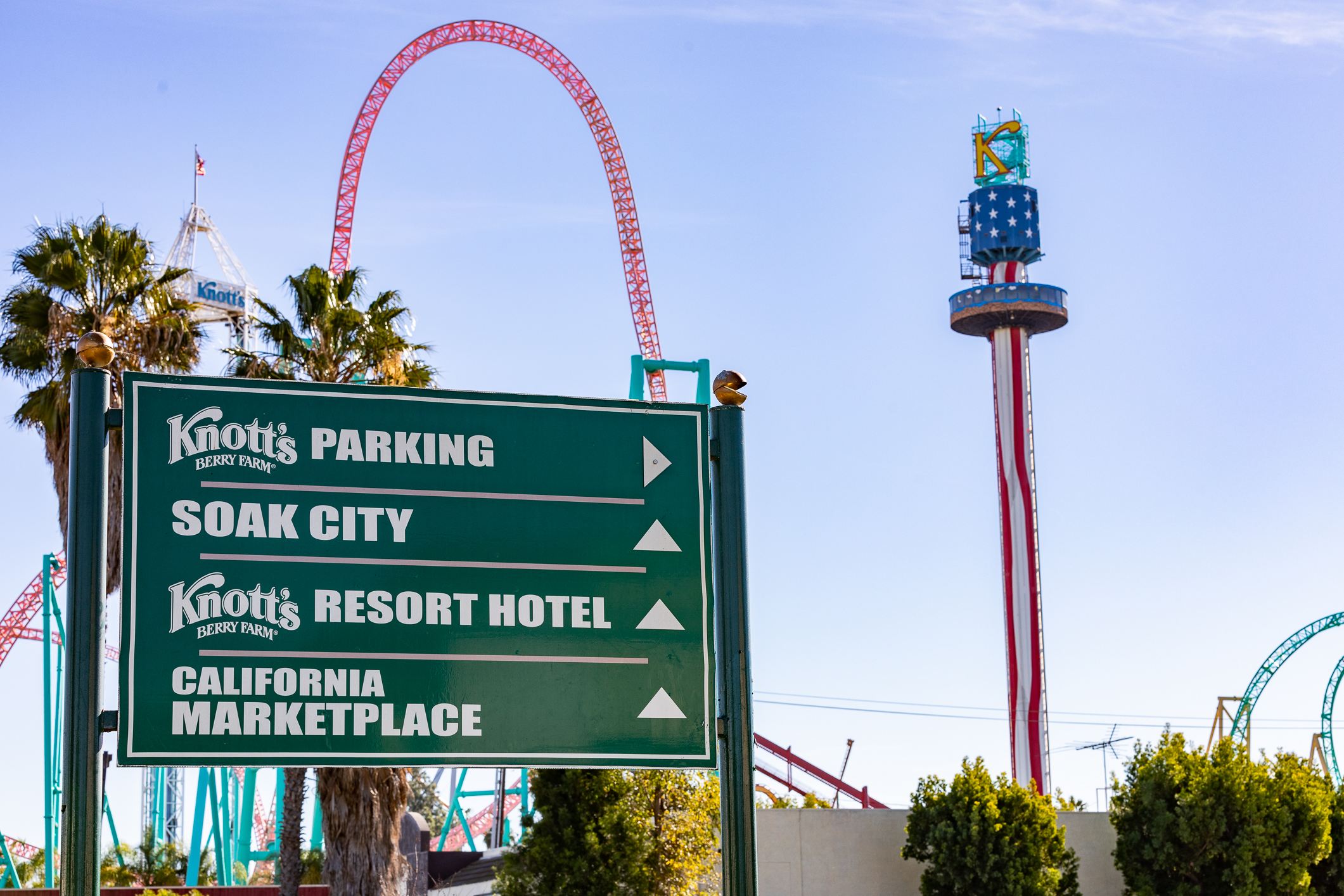 Knott's Berry Farm To Temporarily Shut Down Historic Roller Coaster