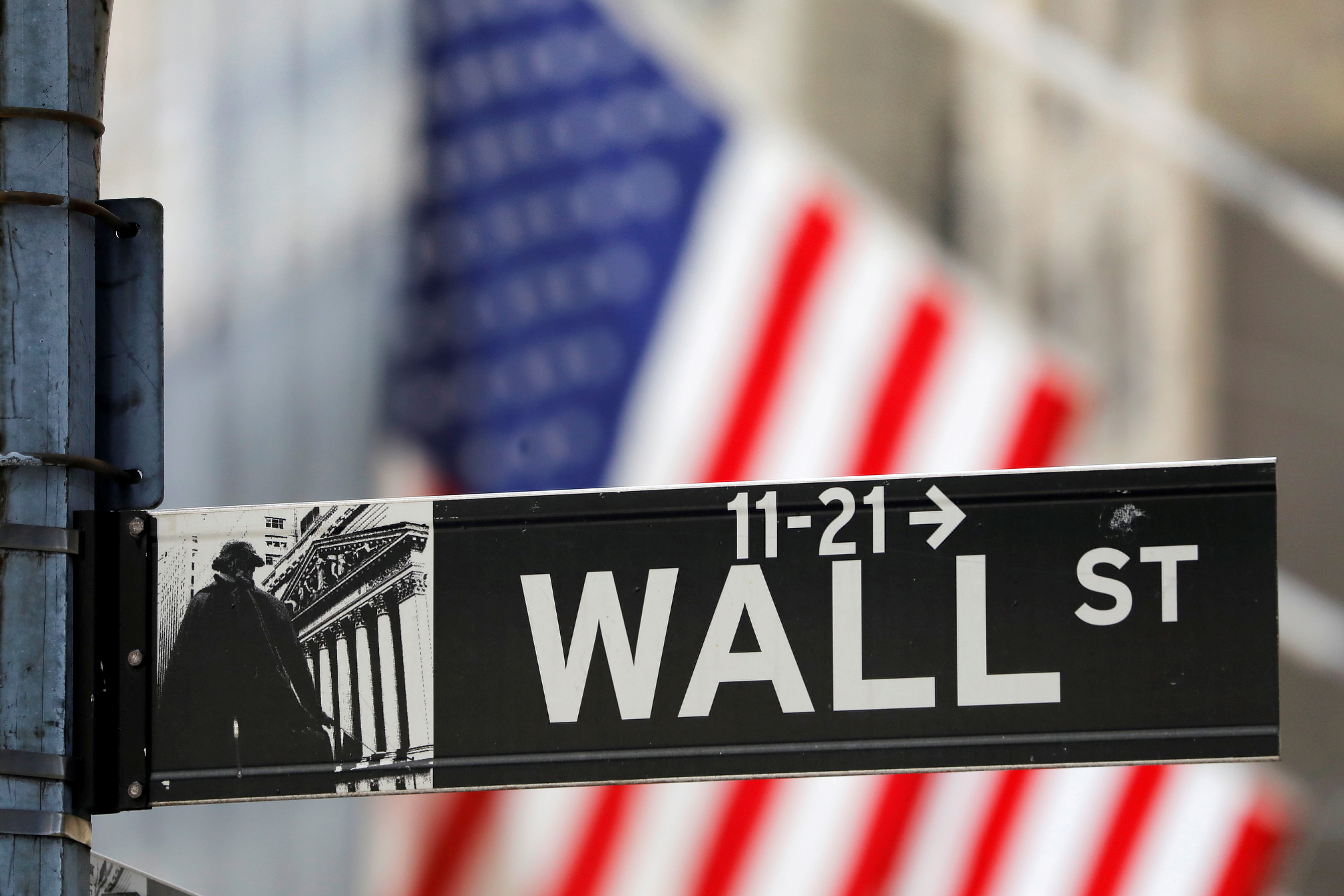 Wall Street Slides on Inflation Worries; ADP Jobs Beat Sparks Taper Fears - Vimarsana News