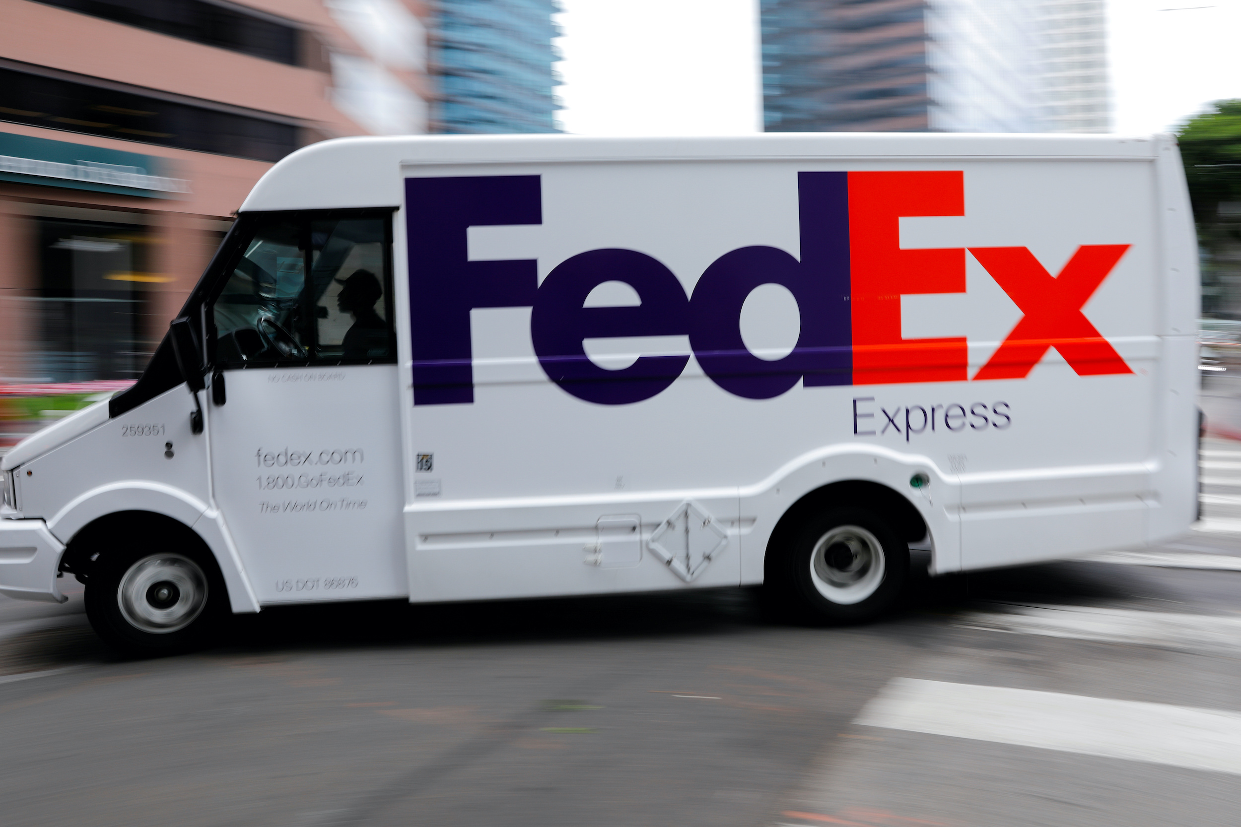 FedEx Workers in Australia Strike Over Pay and Conditions - Vimarsana News