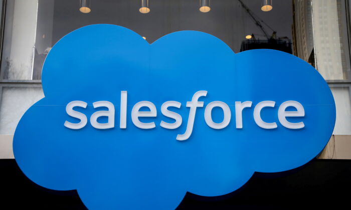 The company logo for Salesforce.com is displayed on the Salesforce Tower in New York on March 7, 2019. (Brendan McDermid/Reuters)