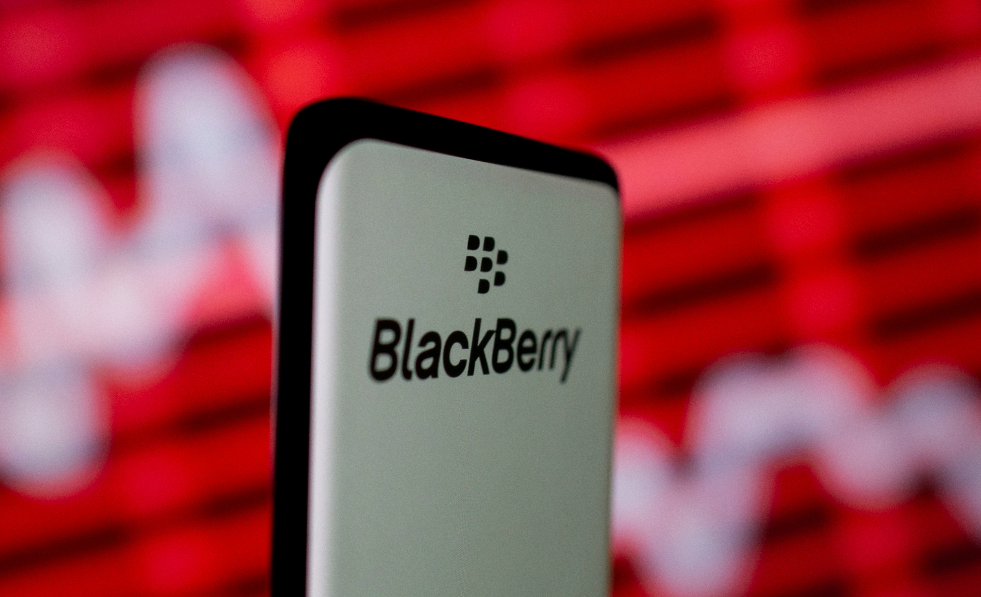 BlackBerry Warns of Economic Impact on Cybersecurity Business - Vimarsana News