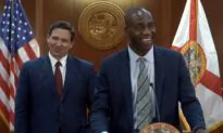 Researchers Decry Censorship in COVID Policy During Meeting With Gov. DeSantis