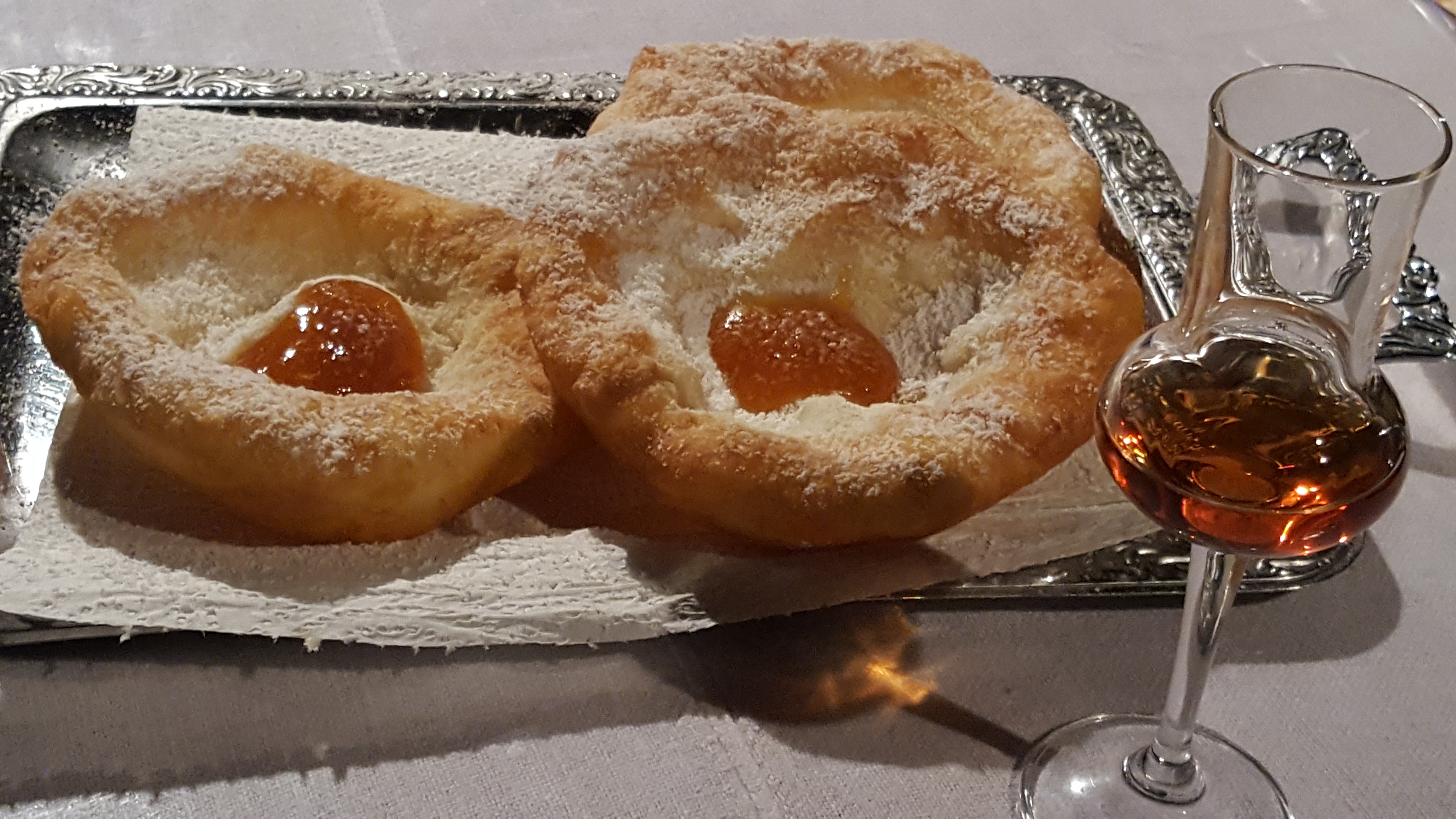 Krapfen with arolla pine liqeur copyright Wibke Carter
