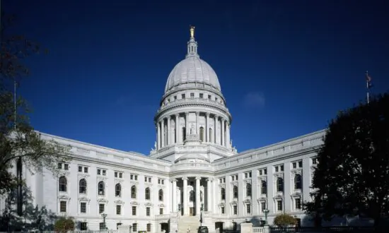 New Liberal Supreme Court Majority Could Mean Big Changes in Wisconsin