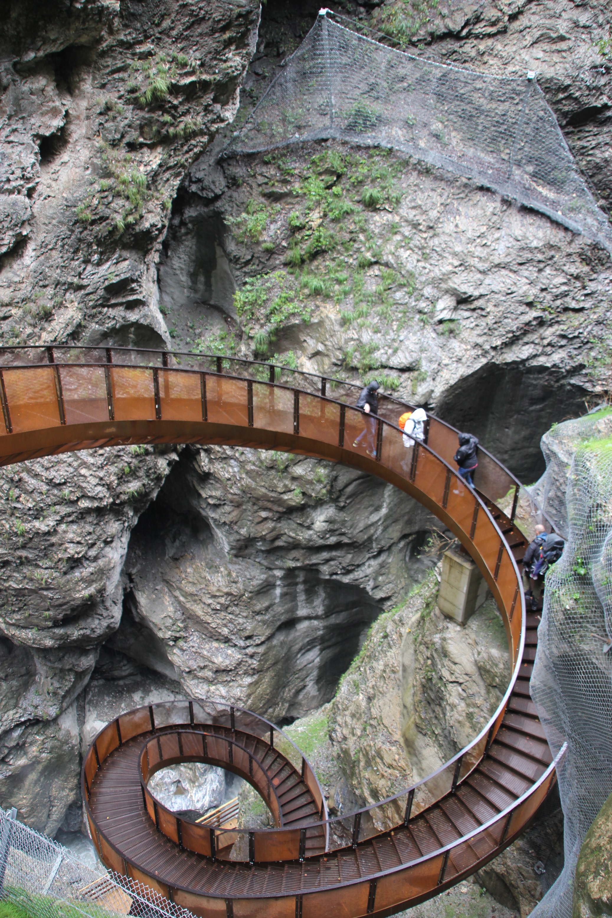 helix leading to the Liechtensteinklamm copyright Wibke Carter