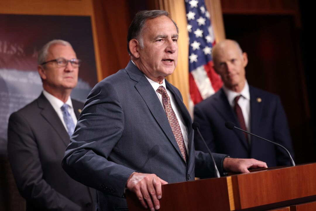 Hill Republicans Blast Biden’s Soaring Inflation; Democrats Blame Putin