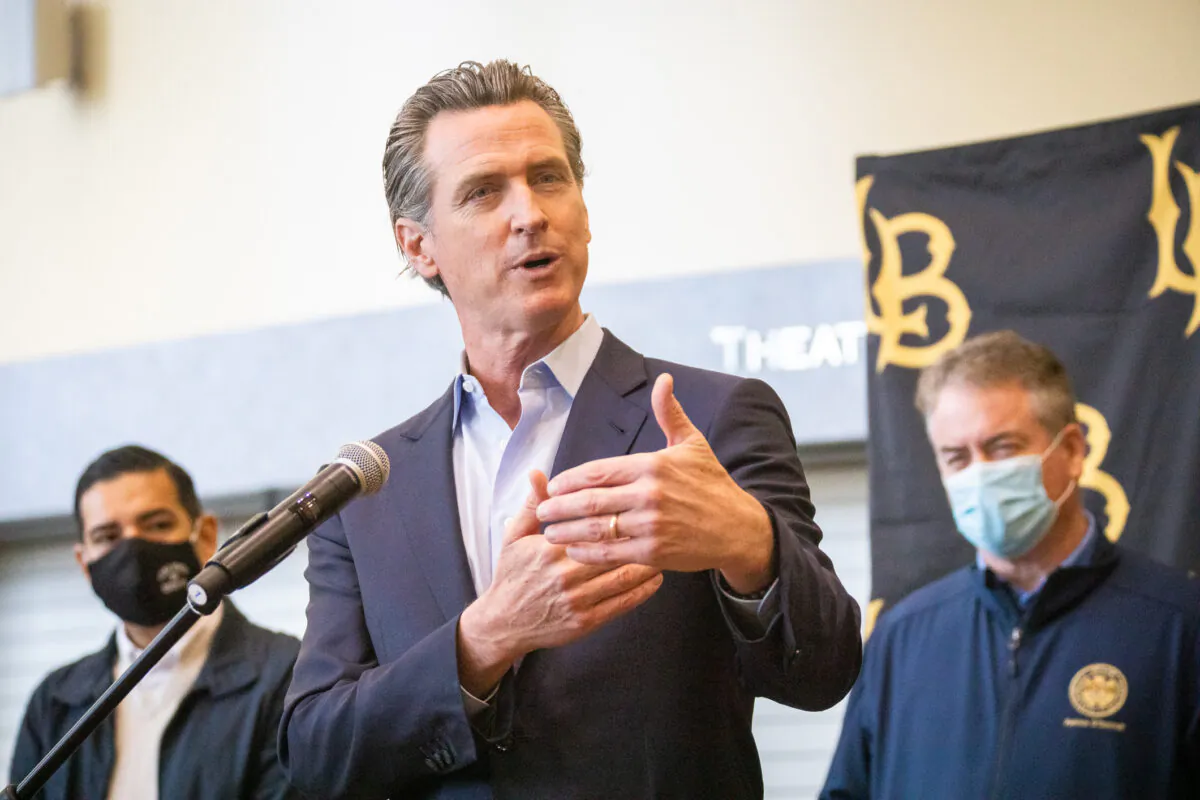 California Governor Gavin Newsom speaks at California State University Long Beach, in Long Beach, Calif., on March 3, 2021. (John Fredricks/The Epoch Times)