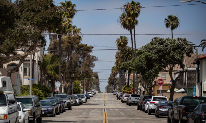 A neighborhood in Huntington Beach, Calif., on May. 5, 2021. (John Fredricks/The Epoch Times)