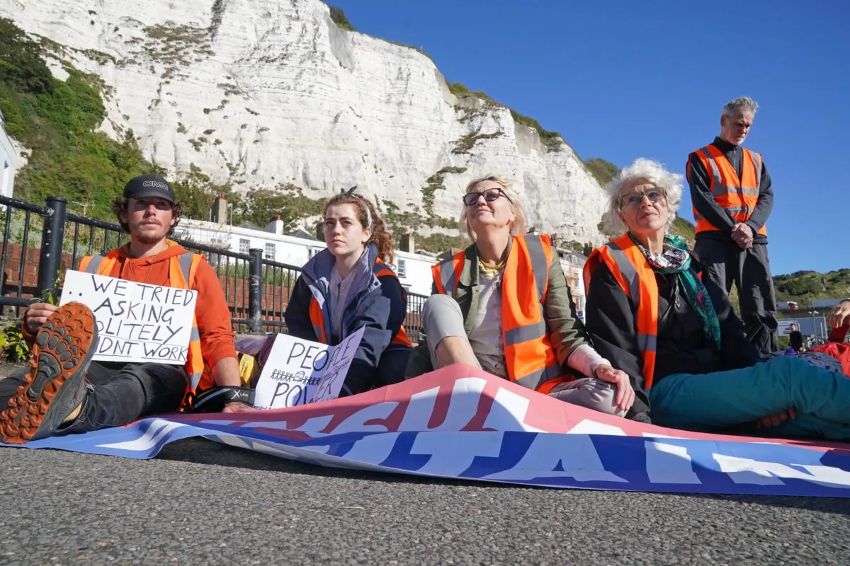 Protesters from Insulate Britain block the A20 in Kent, which provides access to the Port of Dover, on Sept. 24, 2021. (Gareth Fuller/PA)