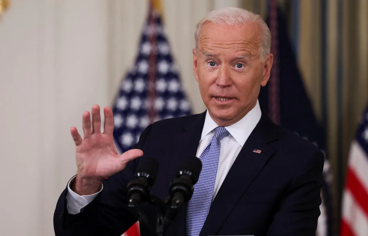 President Joe Biden speaks about COVID-19 vaccine booster shots at the White House on Sept. 24, 2021. (Evelyn Hockstein/Reuters)