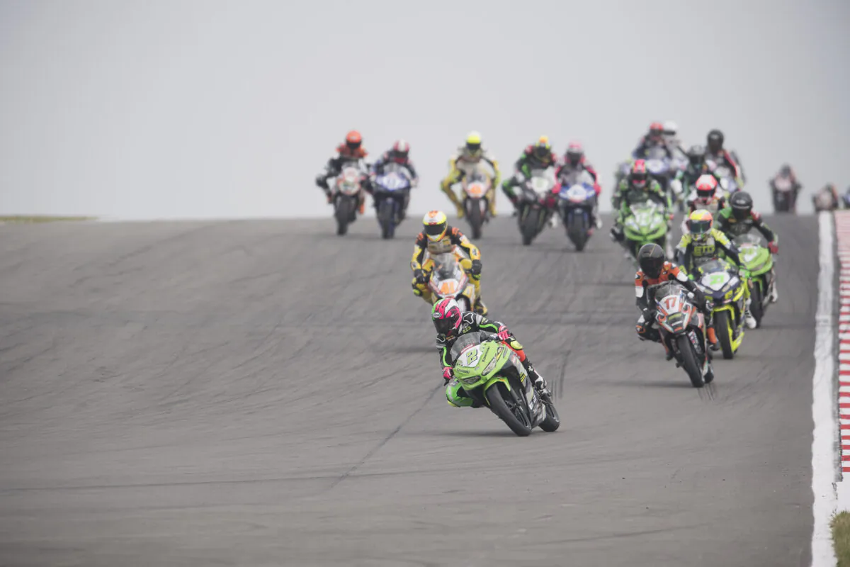 Drivers racing during the Supersport 300 race of the Motul FIM Superbike World Championship in Castle Donington, England, on May 27, 2018. (Mirco Lazzari GP/Getty Images)