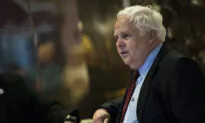 FedEx Investors Approve CEO Pay, Proposals on Lobbying and ‘Golden Parachutes’
