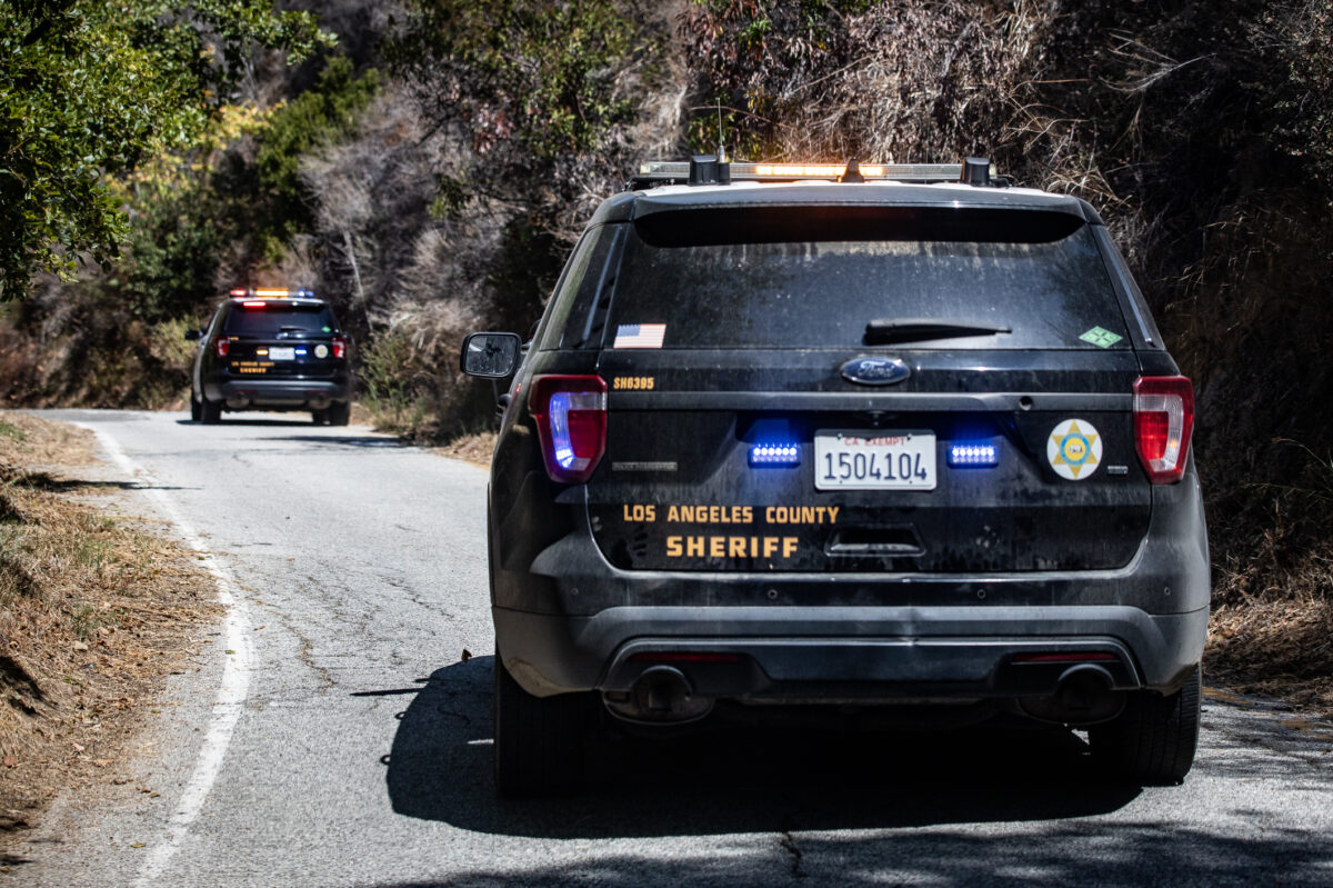 NextImg:Deputies Search for Inmate Who Escaped Pico Rivera Station