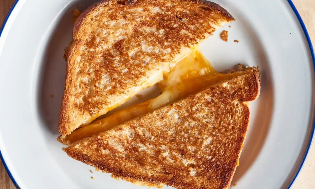 The air fryer is the answer to always crispy, always gooey grilled cheese sandwiches. (Joe Lingeman/TNS)