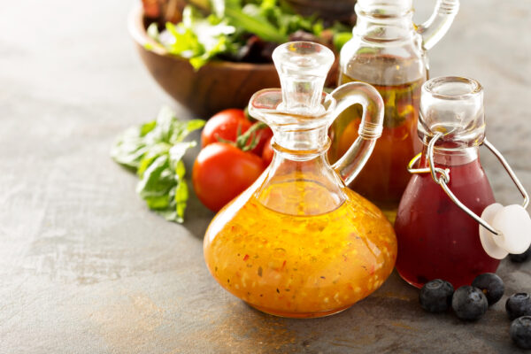 Assortment,Of,Vinaigrette,Salad,Dressings,In,Glass,Bottles.