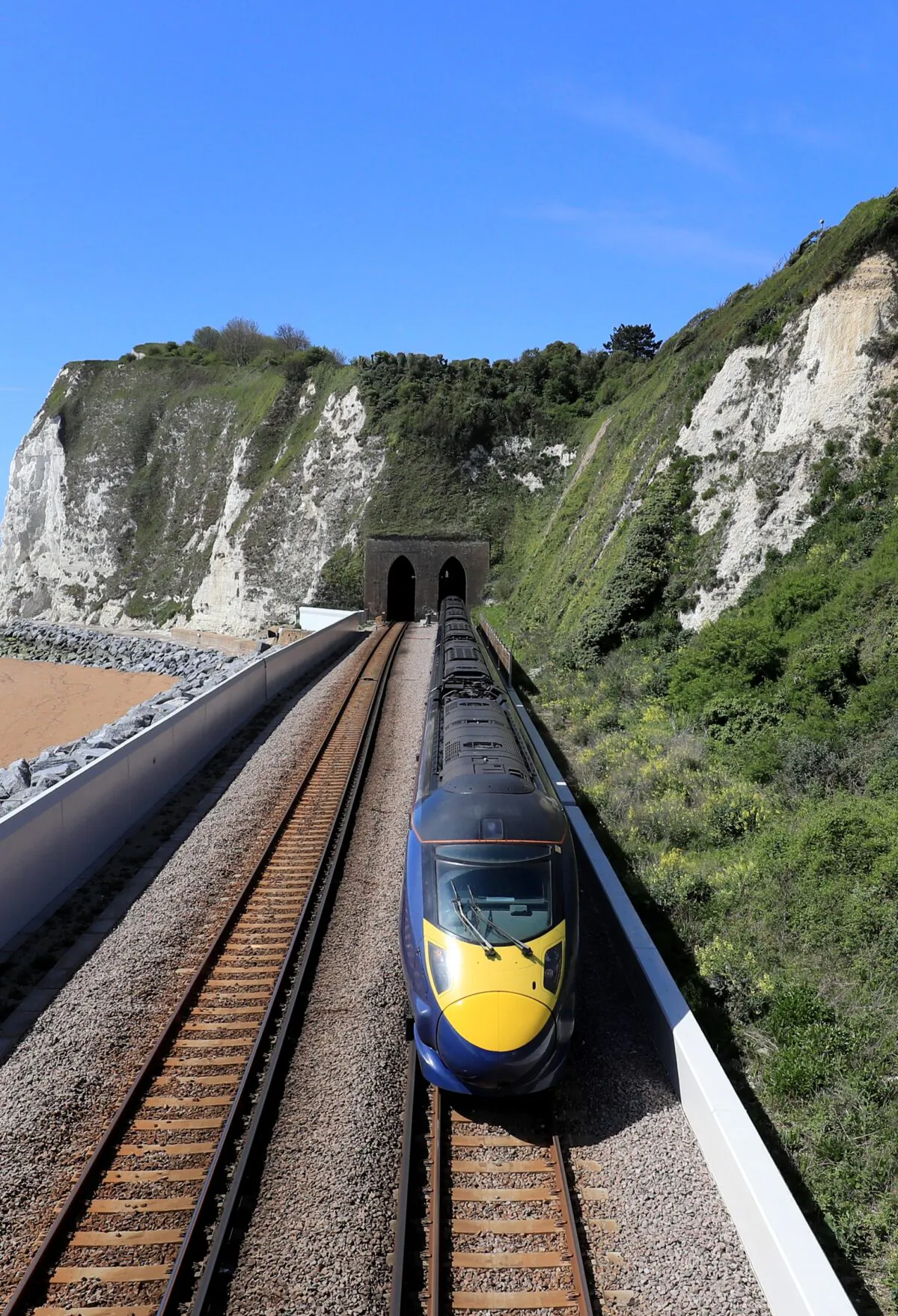A Southeastern Highspeed Javelin train passes through Dover in Kent, England, on April 26, 2019. (Gareth Fuller/PA)