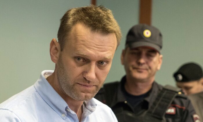 Russian jailed opposition leader Alexei Navalny arrives for a hearing at a court in Moscow on June 16, 2017. (Andrey Borodulin/AFP via Getty Images)