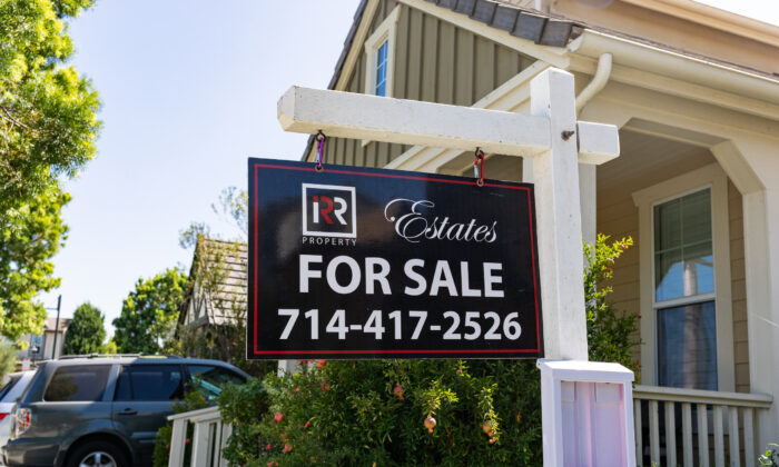 Homes await buyers in the city of Irvine, Calif., on Sept. 21, 2020. (John Fredricks/The Epoch Times)