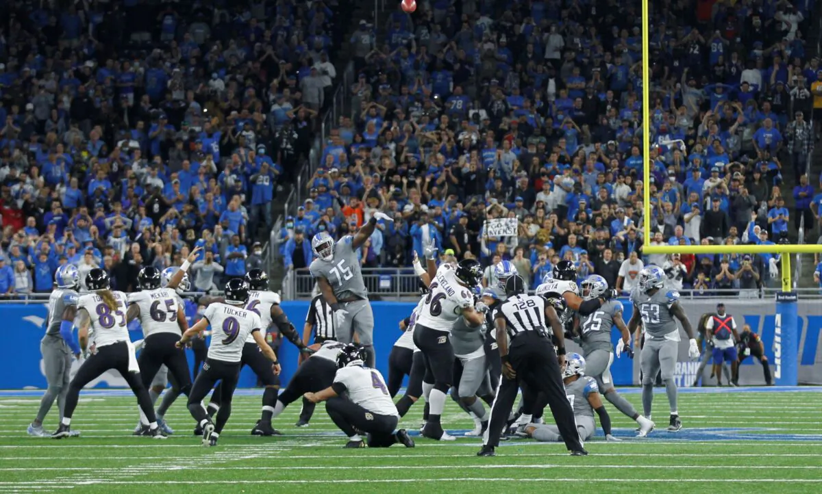 Baltimore Ravens kicker Justin Tucker (9) kicks a 66-yard field goal in the second half of an NFL football game against the Detroit Lions in Detroit, Mich., on Sept. 26, 2021. (Tony Ding/AP Photo)