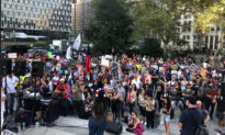 Protesters Against Vaccine Mandates in NYC: ‘This Is a Turning Point’