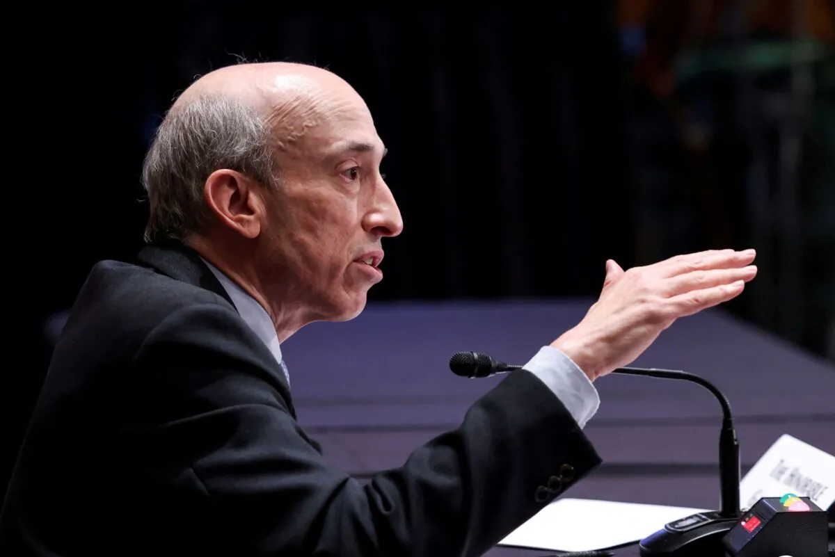 Securities and Exchange Commission (SEC) Chairman Gary Gensler testifies before a Senate Banking, Housing, and Urban Affairs Committee oversight hearing on the SEC in Washington on Sept. 14, 2021. (Evelyn Hockstein/Pool/Reuters)