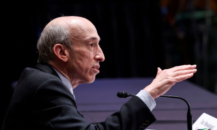Securities and Exchange Commission (SEC) Chairman Gary Gensler testifies before a Senate Banking, Housing, and Urban Affairs Committee oversight hearing on the SEC in Washington on Sept. 14, 2021. (Evelyn Hockstein/Pool/Reuters)