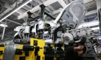 Lucid to Start Deliveries of Electric Cars With Range Exceeding Tesla’s in October