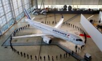 Air France-KLM Unveils Tiny A220 Jet in Superjumbo’s Shadow