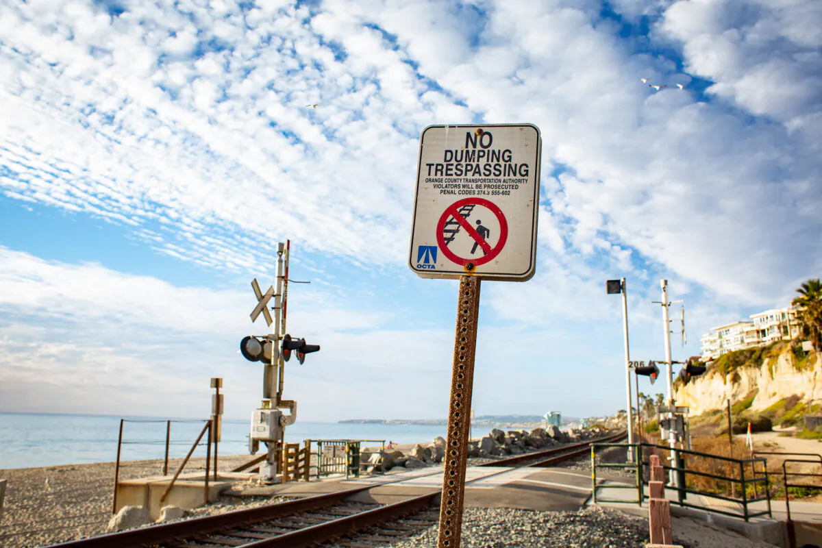Train tracks in San Clemente, Calif., on Dec. 20, 2021. (John Fredricks/The Epoch Times)