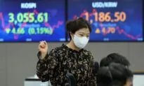 World Shares Mostly Higher After US Averts Shutdown