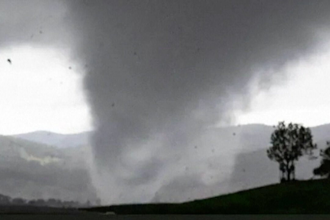 Tornado Flips Vehicle, Damages Farms in Southern Western Australia