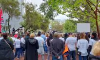 West Australians March Against No Jab, No Job Mandate For Health Staff