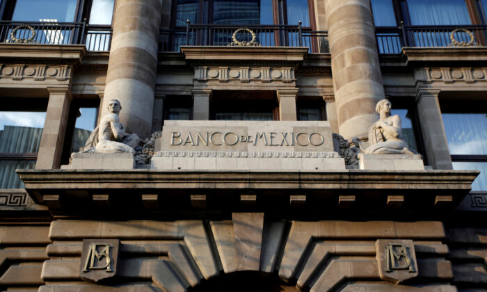 The facade of the Bank of Mexico building is pictured in downtown Mexico City, Mexico, on Feb. 28, 2019. (Daniel Becerril/Reuters)