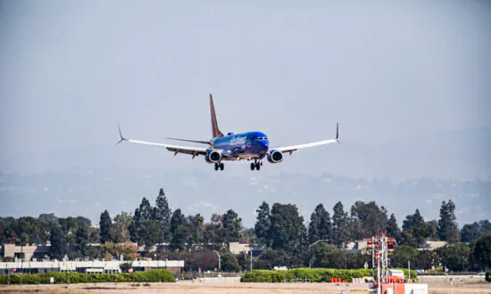Woman Sentenced 15 Months for Flight Attendant Attack on San Diego-Bound Plane