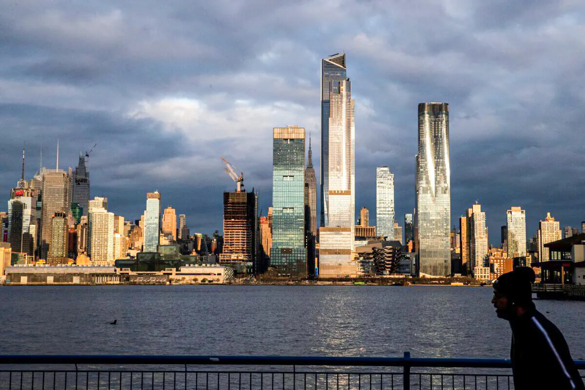 A view of the New York City skyline of Manhattan and the Hudson River, on April 18, 2020. (Jeenah Moon/Reuters)