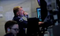 Equity, Bond Funds See Inflows as Markets Hit Rough Patch: BOFA
