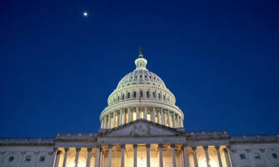 House Passes 30-Day Extension for Highway Funding