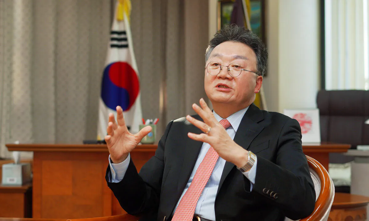 Lee Joon-gyu, president of the Korean Council on Foreign Relations, interview with The Epoch Times. (YouJeong Lee /The Epoch Times)