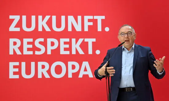 SPD-Led German Coalition Doable by Year End, Party Co-Leader Says