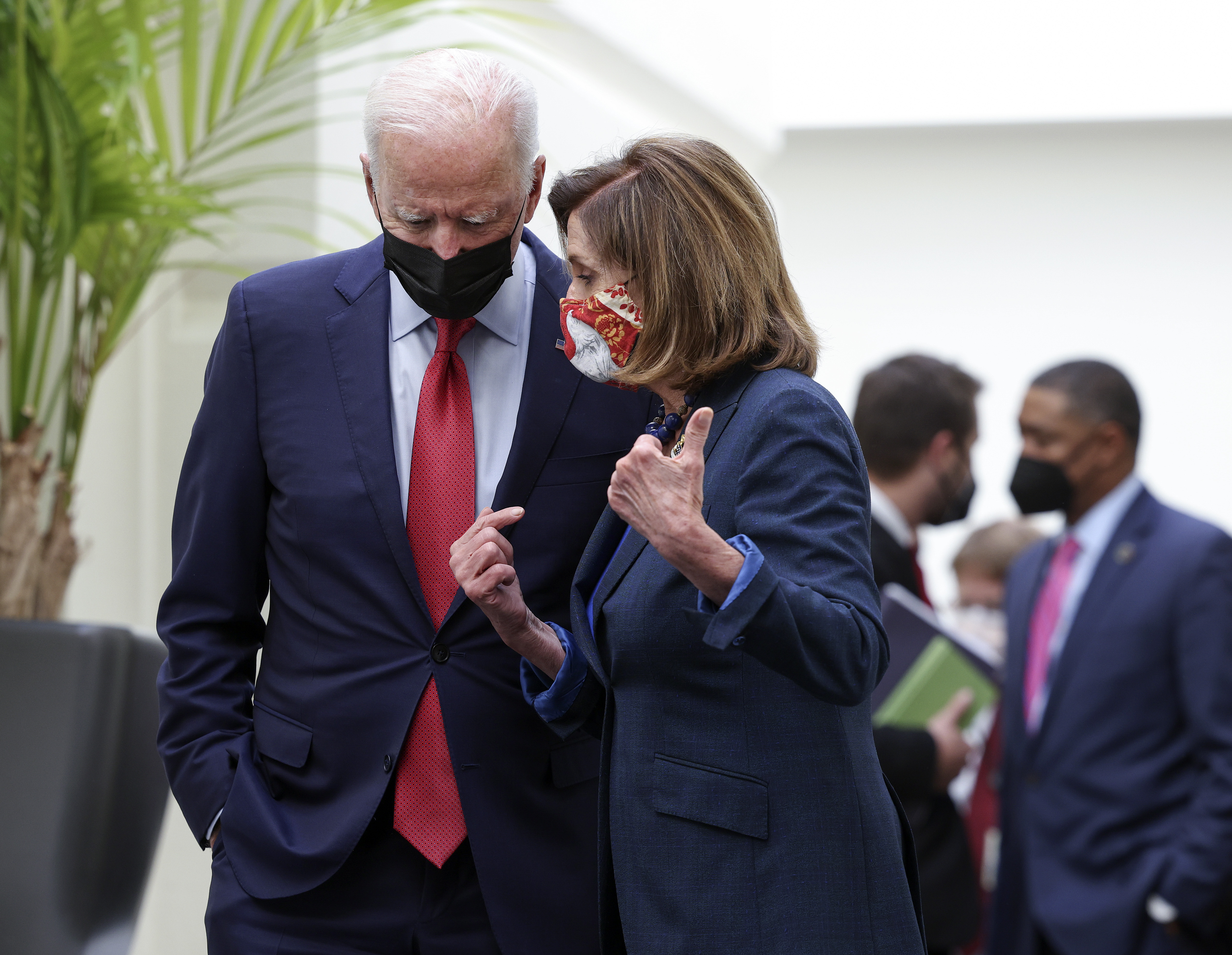 Pelosi Doubles Down On IRS Looking Into Bank Transactions - Vimarsana News