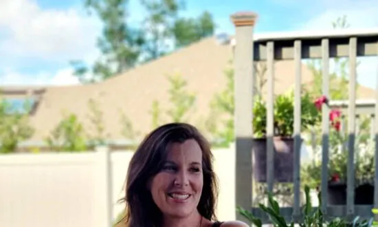 Vermont Woman Fired, Denied Unemployment for Refusing Vaccine, Becomes Homeless and Flees to Florida