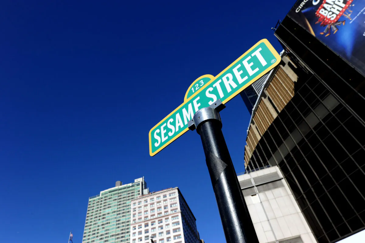 The temporary Sesame Street sign is seen on 31st Street & 8th Avenue in New York City, on Feb. 4, 2010. (Jason Kempin/Getty Images)