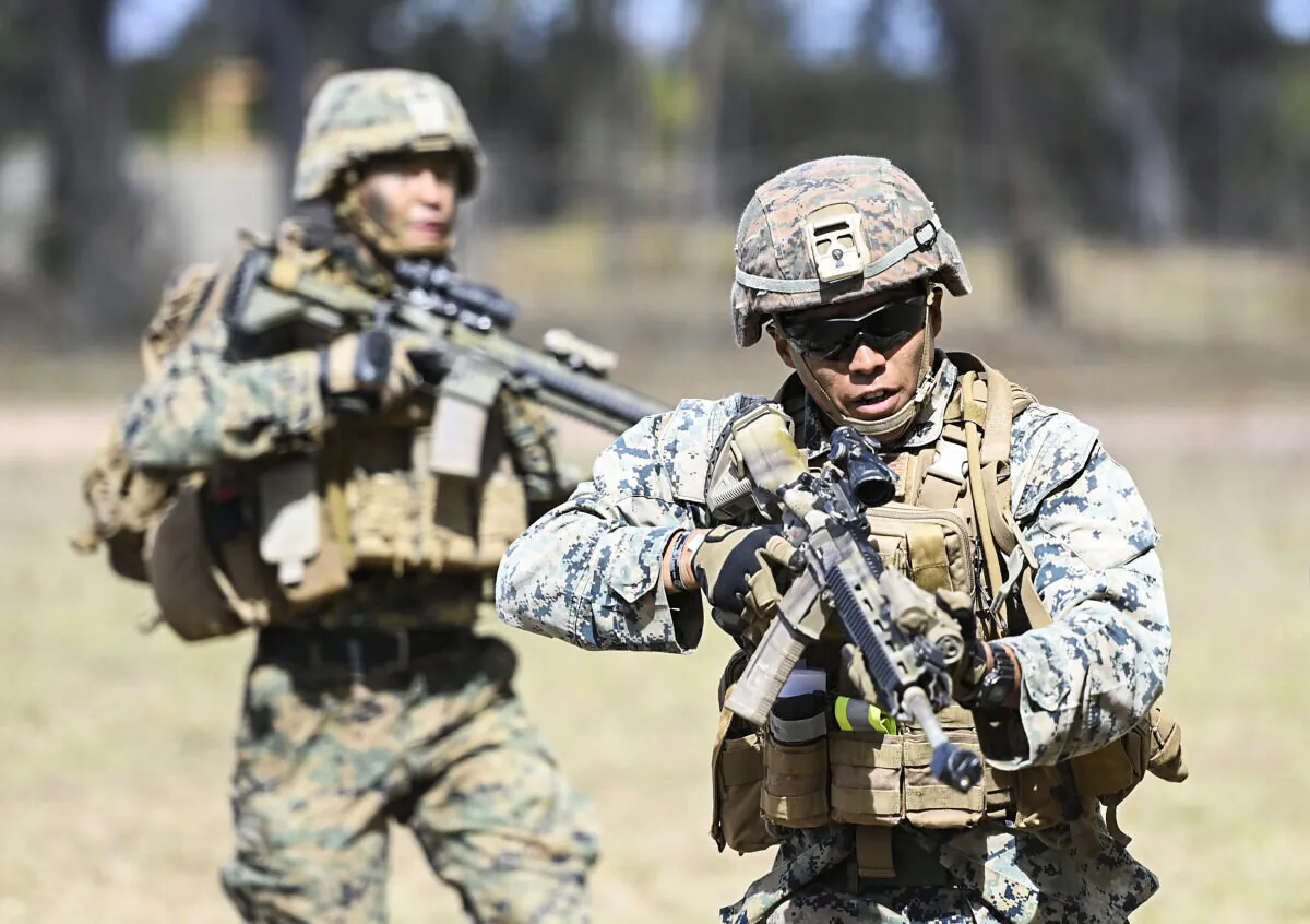 U.S Marines from MRF-D (Marine Rotaional Force Darwin) participate in an Urban assault as part of Exercise 'Talisman Sabre 21' on July 27, 2021 in Townsville, Australia. (Ian Hitchcock/Getty Images)