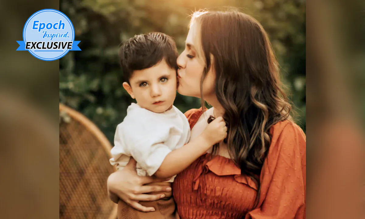 Eliza Moody with her son, Tobias Lugo, who was born with Moebius syndrome. (Courtesy of Daliela Photography via Eliza Moody)