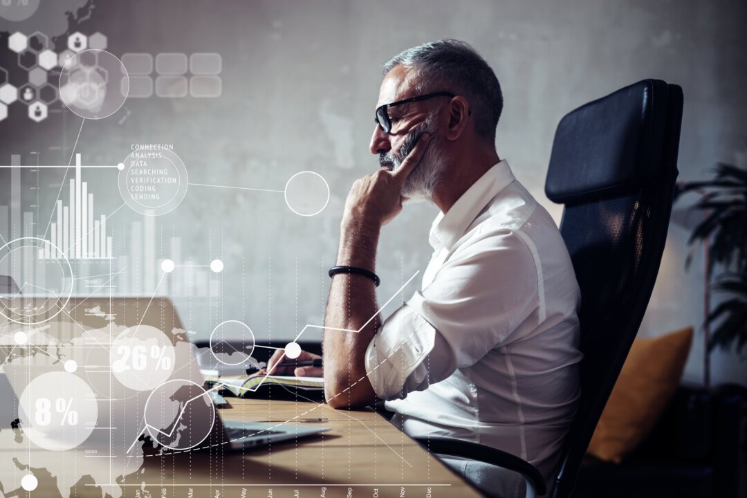 When you make a decision, stick with it. An OK decision with firm resolve is much more powerful than a great decision that you're wishy-washy about. (SFIO CRACHO/Shutterstock)