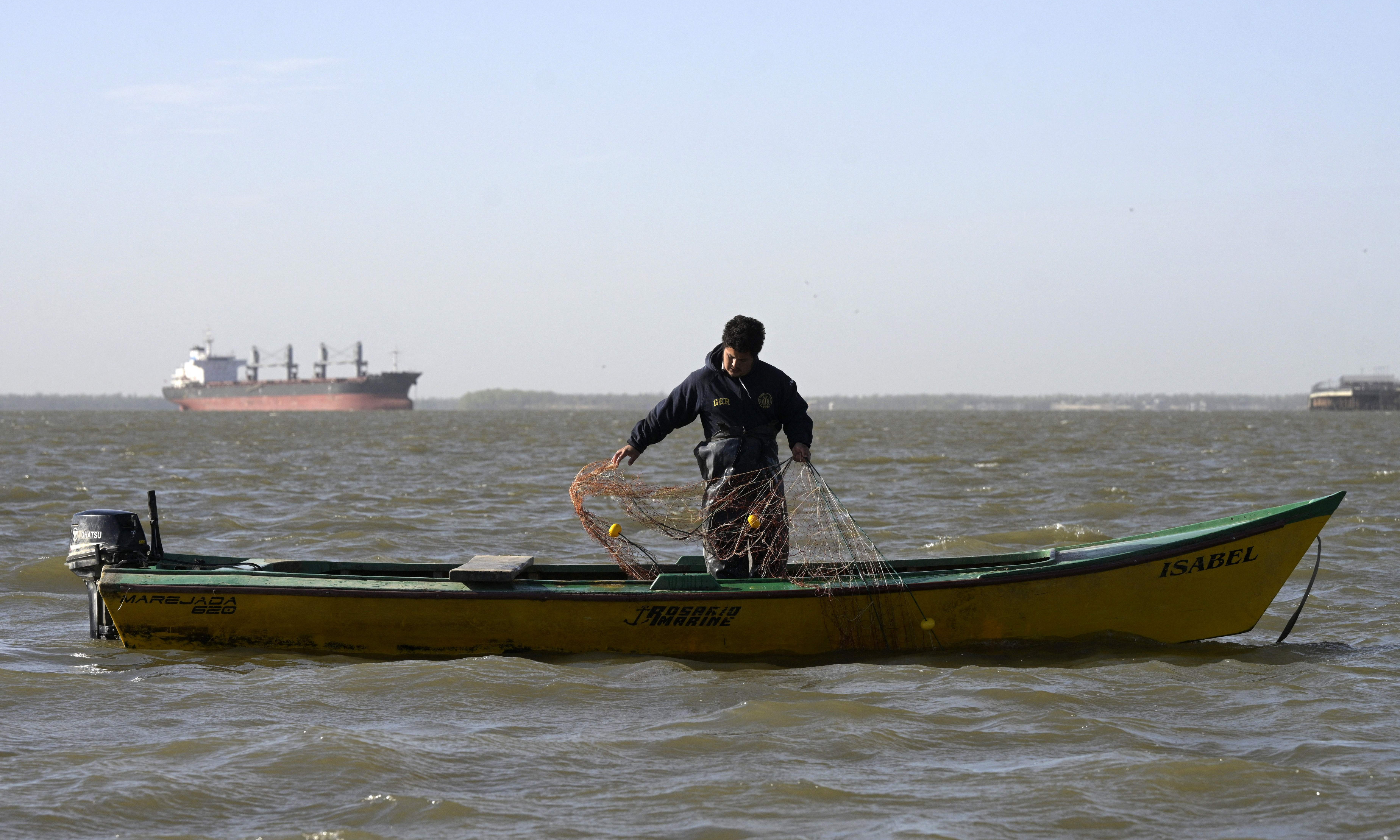 Chinese State-Subsidized Vessels Near South America Raise Concerns About Illegal Fishing - Vimarsana News